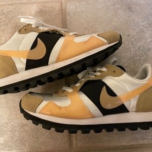 Nike shoe V Love Ox White Parachute Beige womens